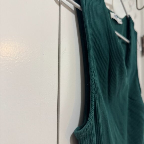 Ribbed Sleeveless Top – Forest Green Asymmetrical Neck - Picture 4 of 5
